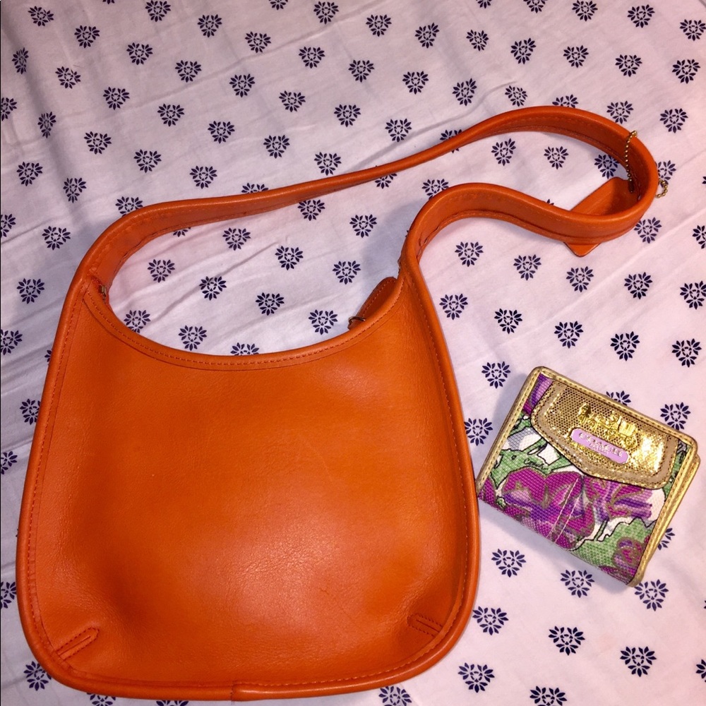 ⬇️$129 Coach Soho Collection Orange Authentic